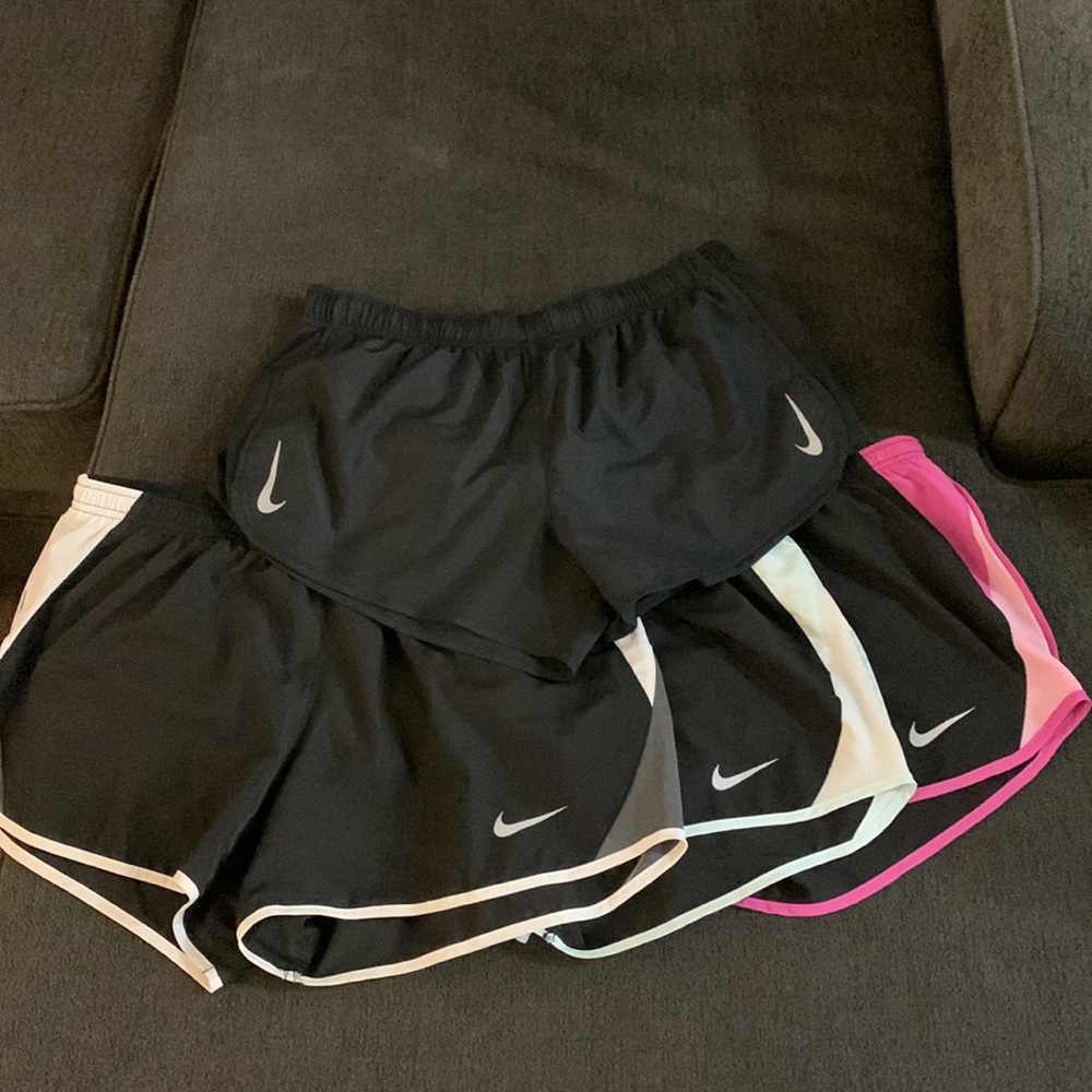 Nike Dri-Fit Tempo Running Shorts Size Large (4 Pairs)